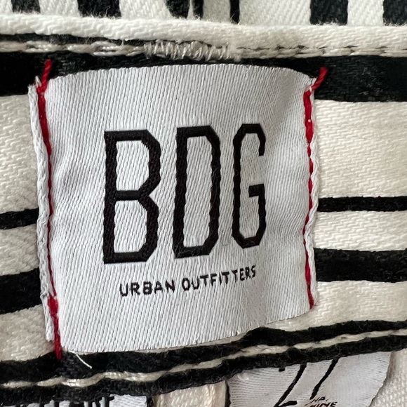 BDG kick flare high rise cropped 27 black white striped new nwt - Picture 11 of 12